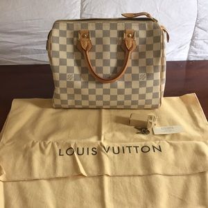 Authentic Louis Vuitton Speedy 25 Excellent Cond.